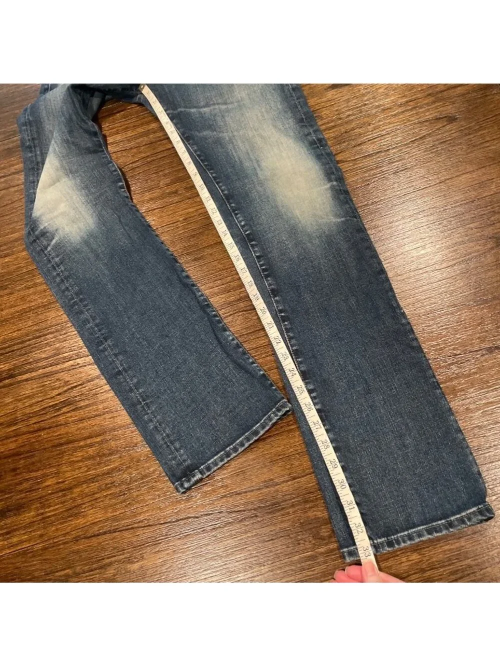 AG Matchbox Slim Straight Jean 32x33 Dark Wash Distressed Faded Stretch Denim